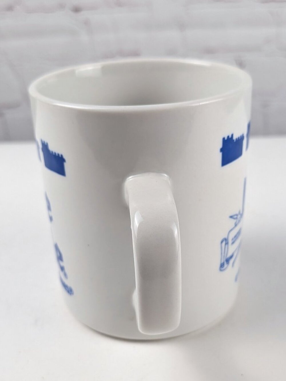 Vintage 90s White Castle Ceramic Mug - Picture 5 of 8